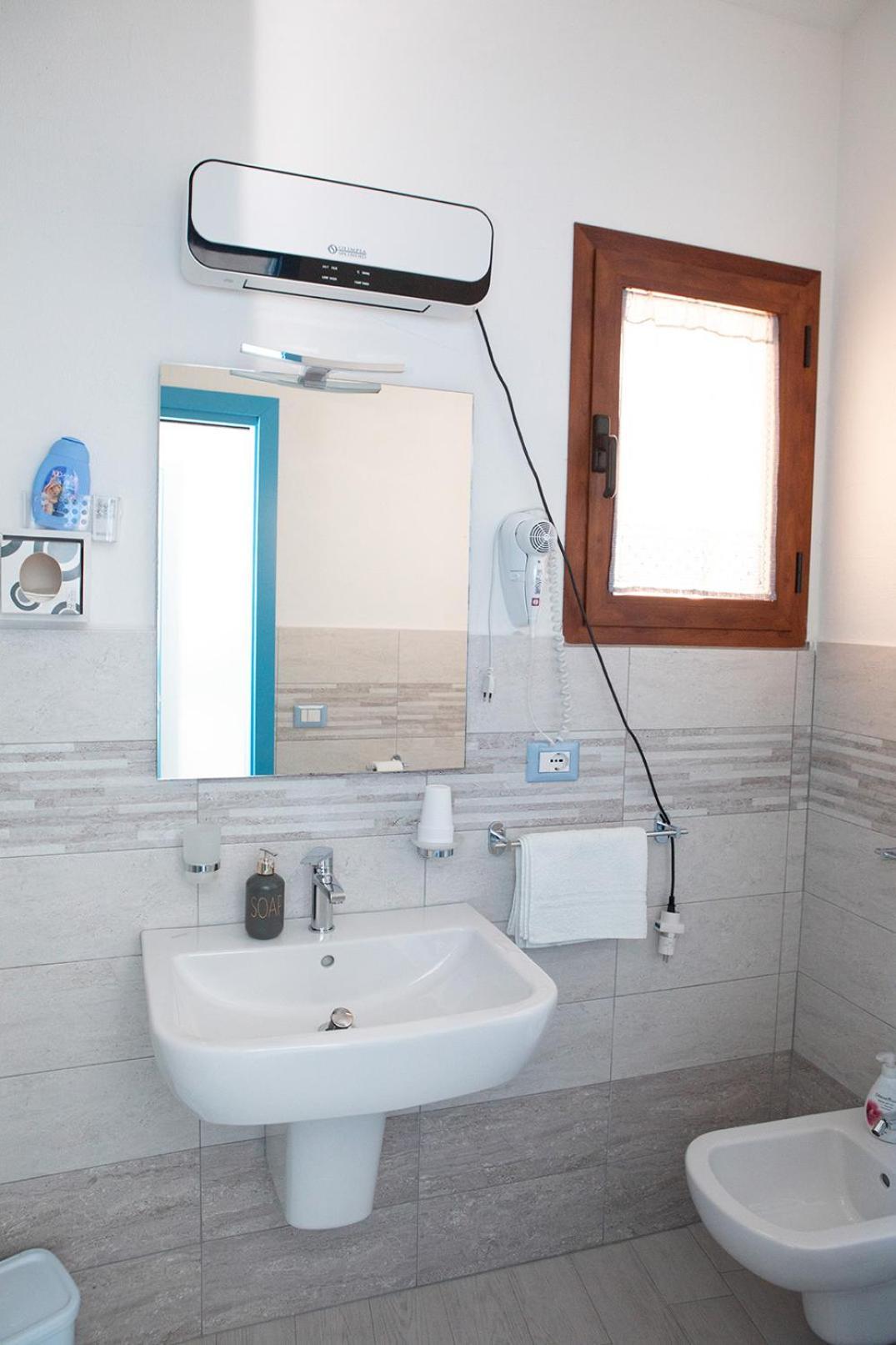La Casa Del Corso Bed & Breakfast Orgosolo Bagian luar foto